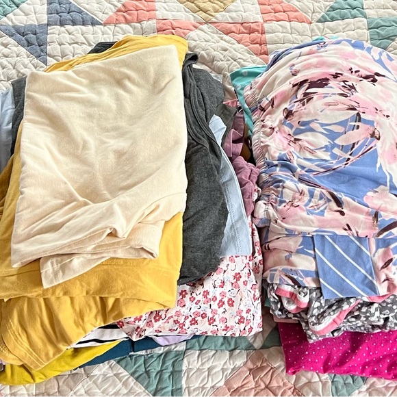 Floral and Solid Color Women's Tops Collection - Picture 1 of 1